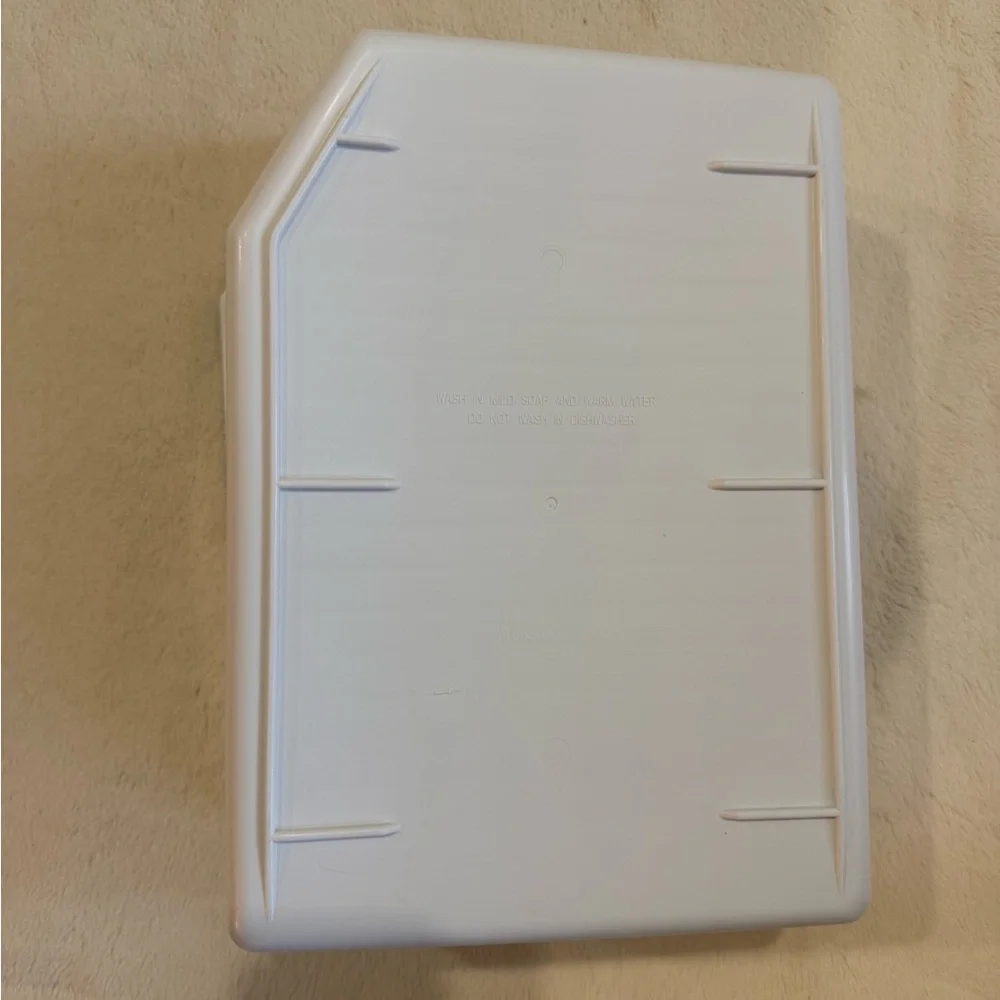 Freezer Ice Bin - Picture 2 of 2